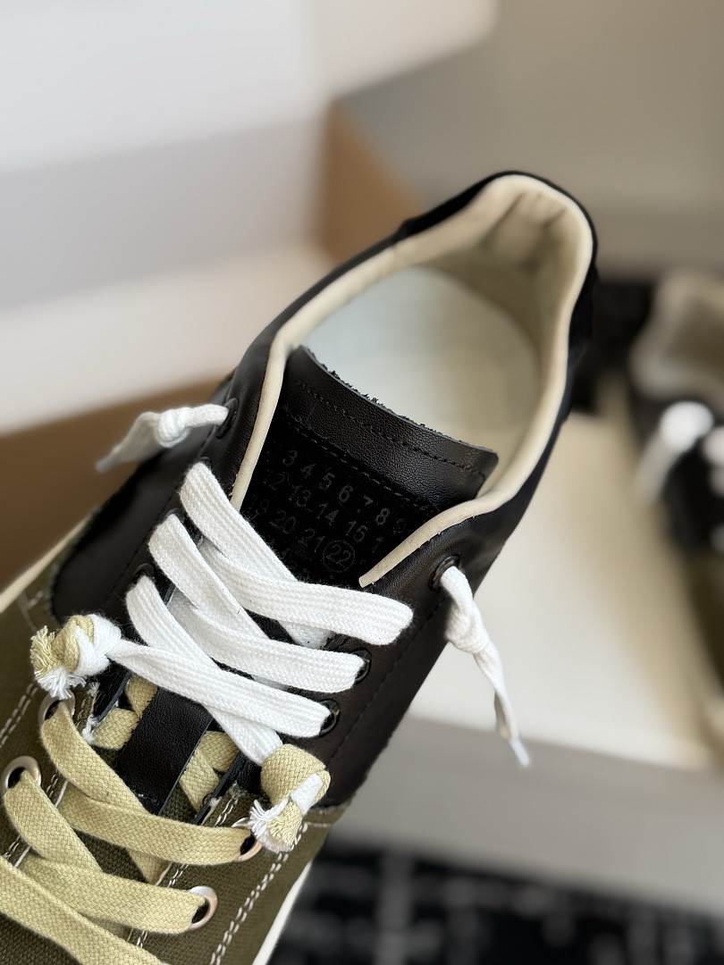 Ma1s0n Marg*e1a SNEAKER