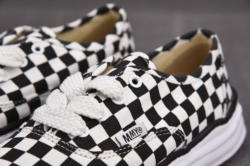 maison mihara yasuhiro sneaker