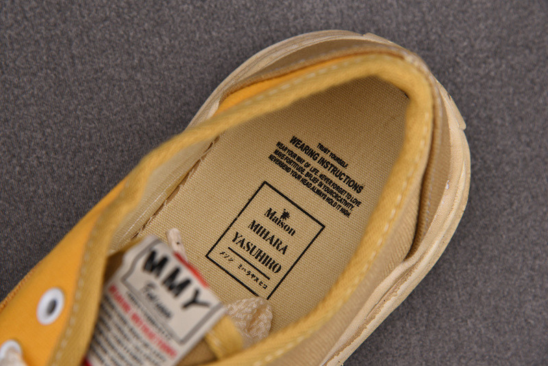 maison mihara yasuhiro sneaker