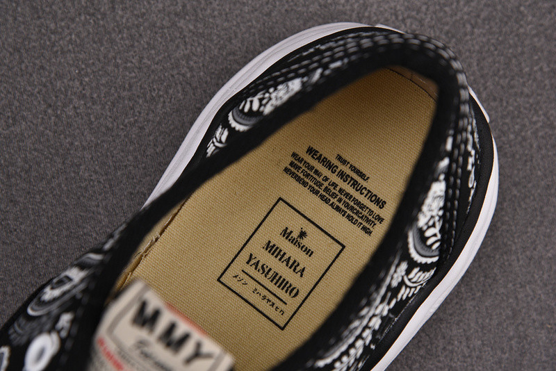 maison mihara yasuhiro sneaker