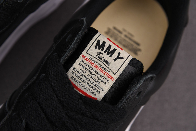 maison mihara yasuhiro sneaker