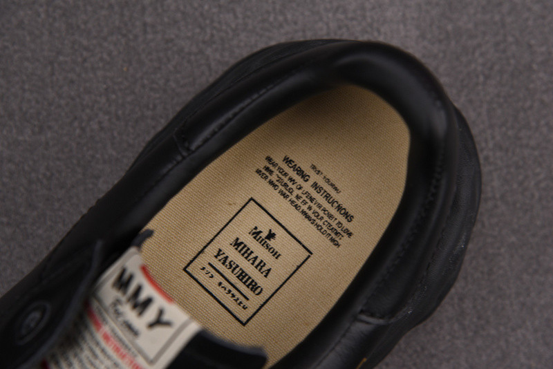 maison mihara yasuhiro sneaker