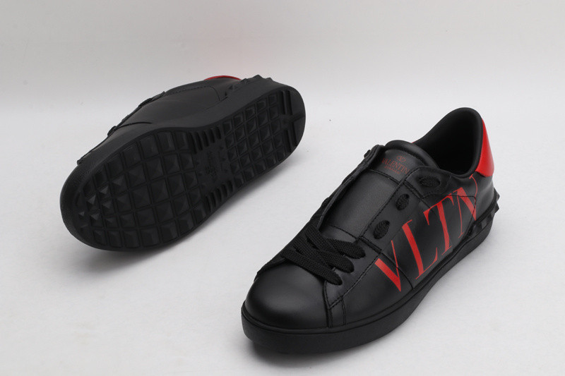 valentino garavani sneaker