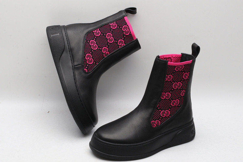 g*u*i boots