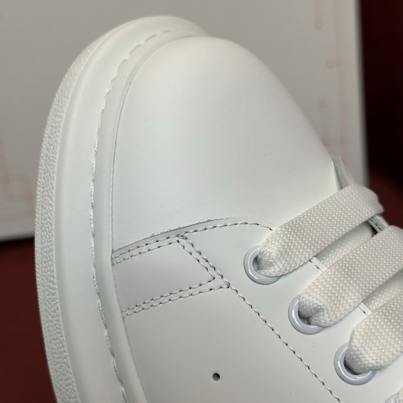 AlexER McEEN SNEAKERS