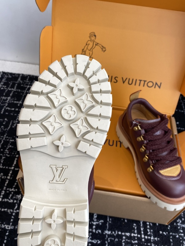 LVT SNEAKERS
