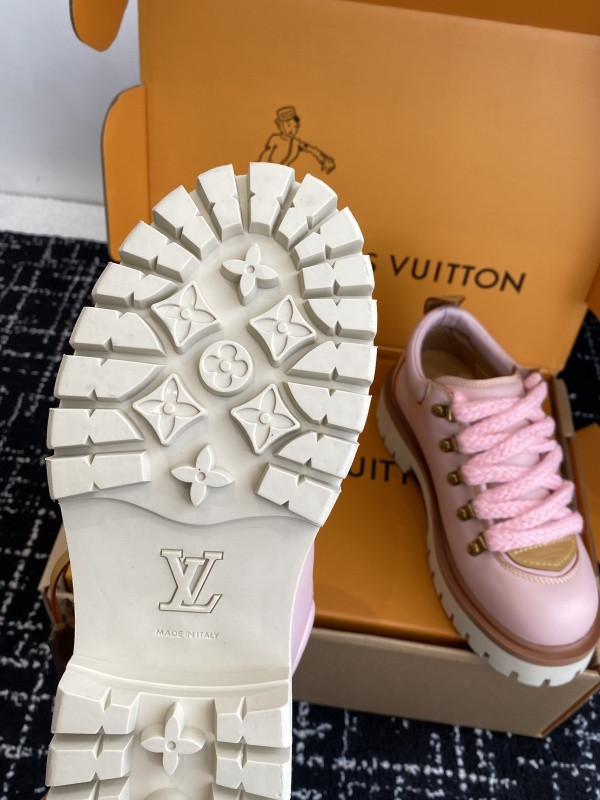 LVT SNEAKERS