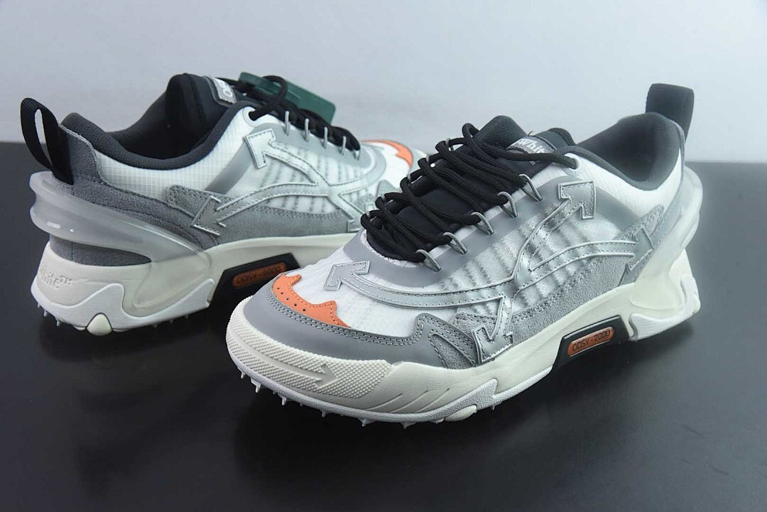 OF C/O ODSY-1000 SNEAKER