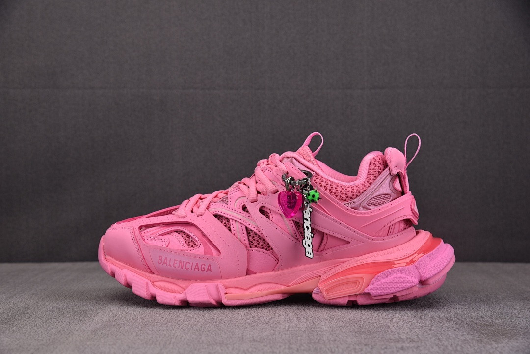 BC TRACK SNEAKER