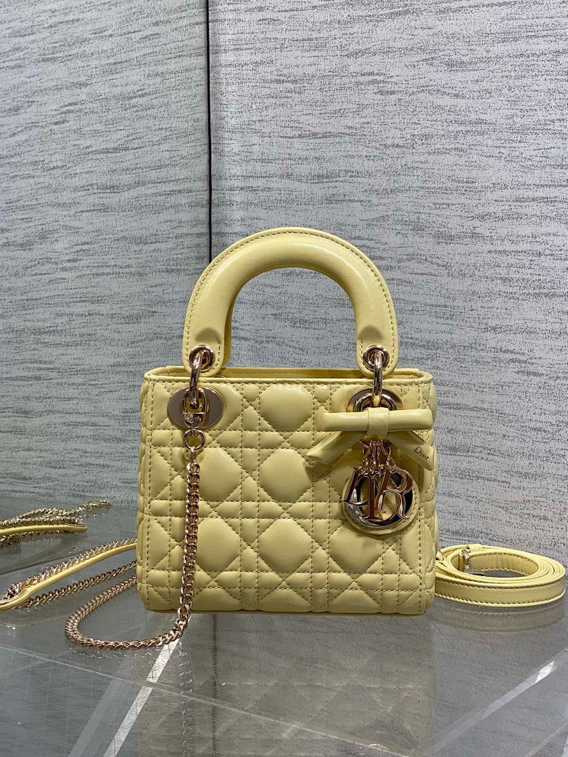 D10r BAG