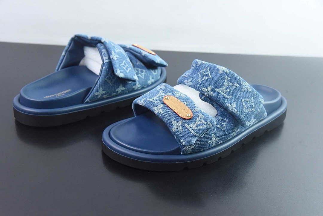 LVT SANDALS