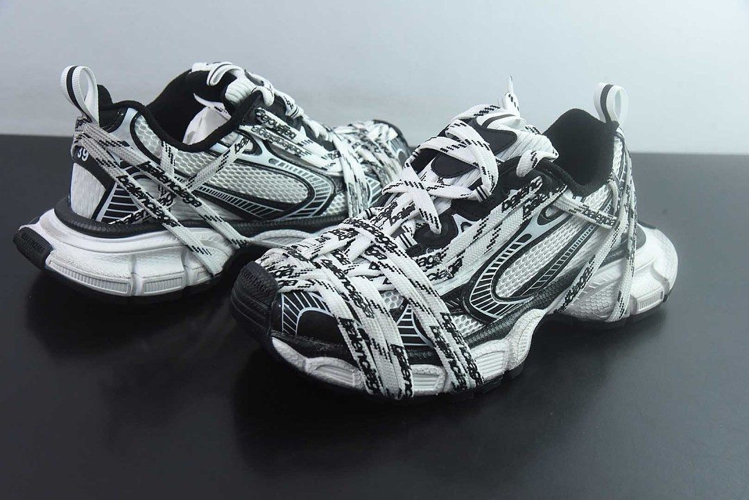 BC 3XL SNEAKER