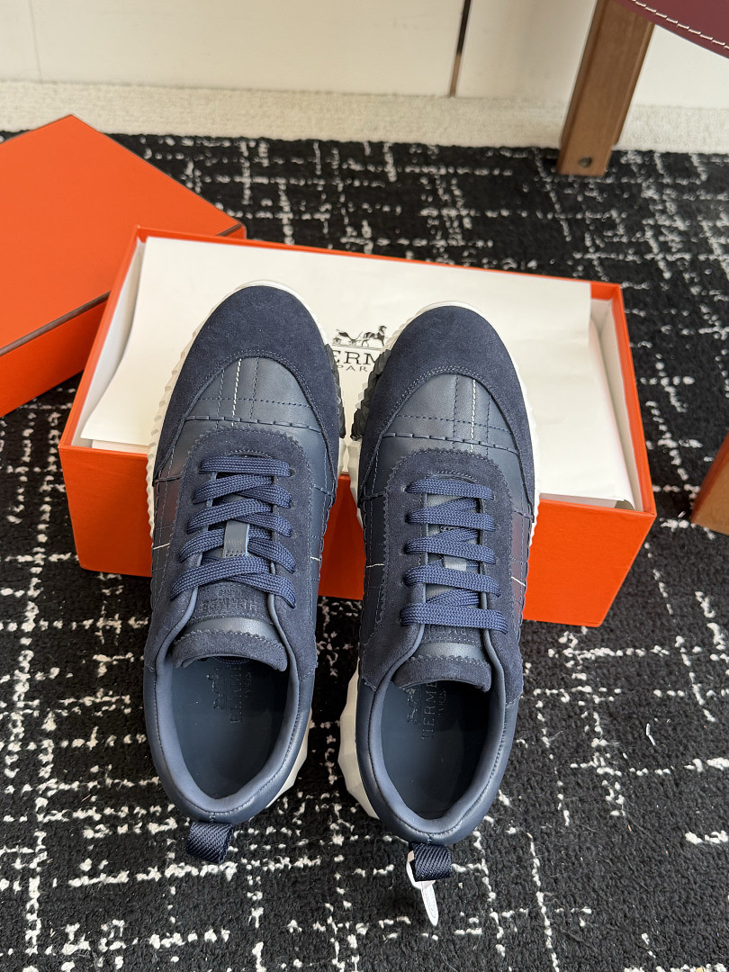 H**me5 Sneaker
