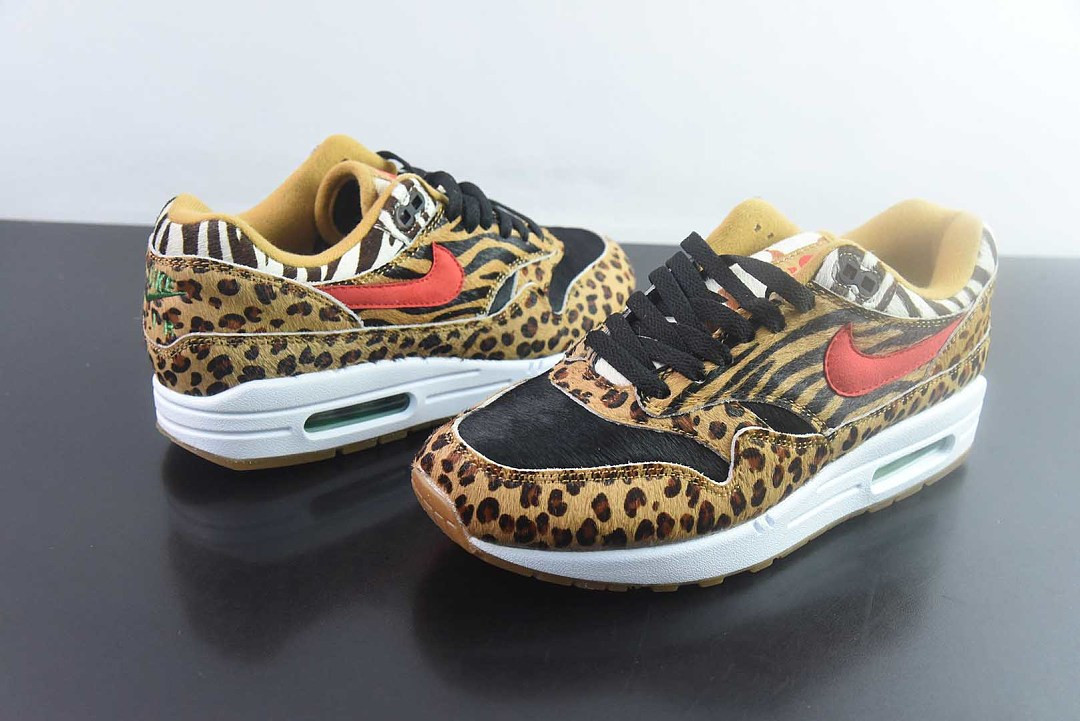 NIKE AIR MAX 1 DLX 