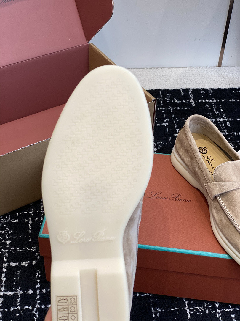 L0r0 P1ana sneaker