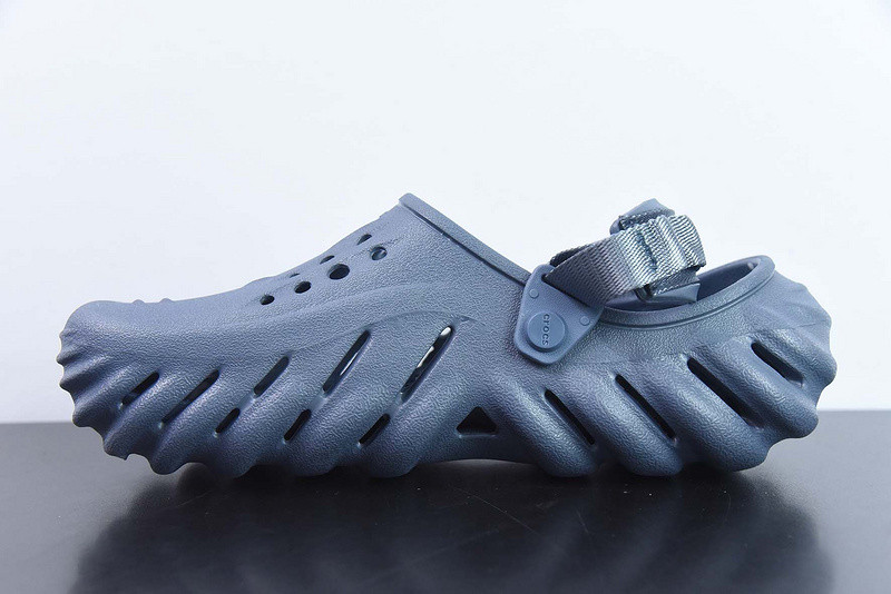 crocs echo clog storm