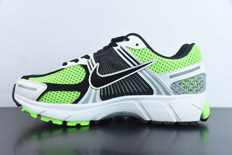 nike air zoom vomero 5 se sp 