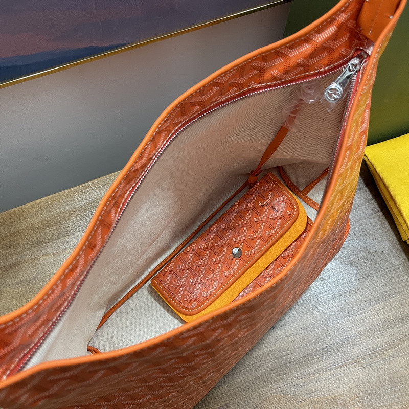 GOYARD PURSE