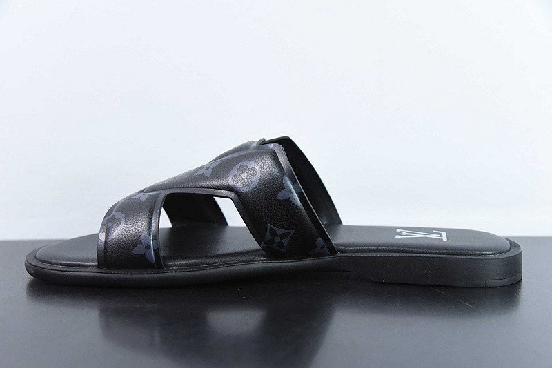 lvt sandals