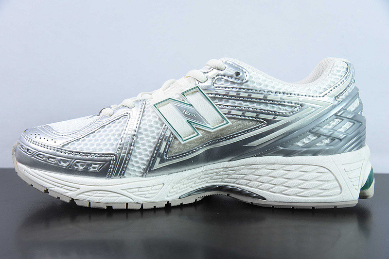 new balance sneaker