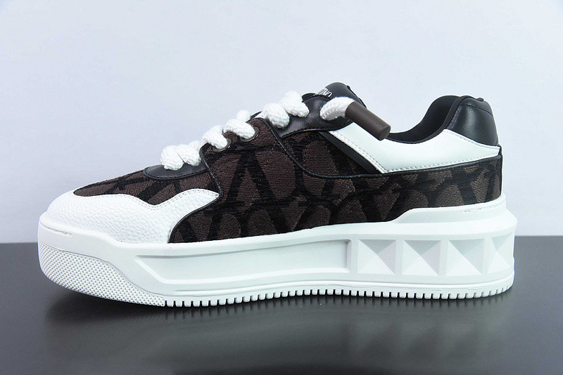 valentino sneaker