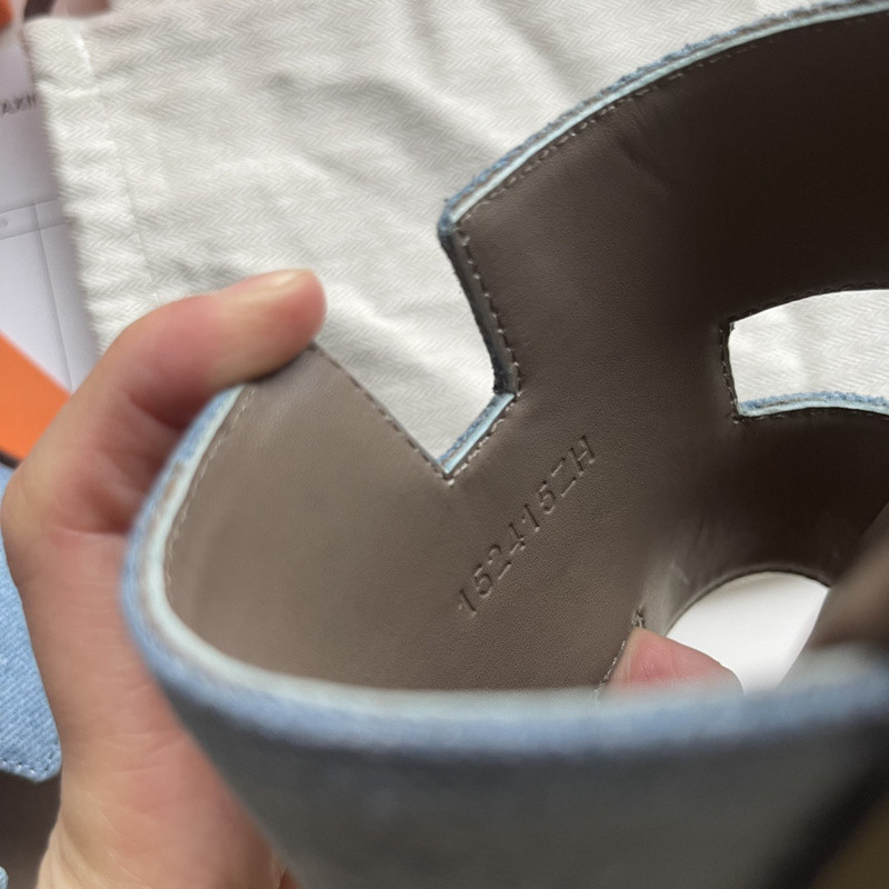HERMES SLIDE