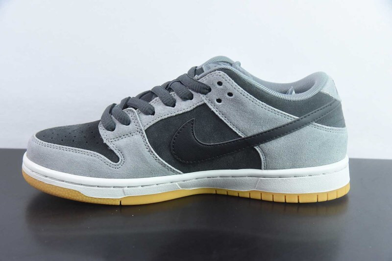 Nike SB Dunk Low "Dark Smoke Grey" HF3063-001