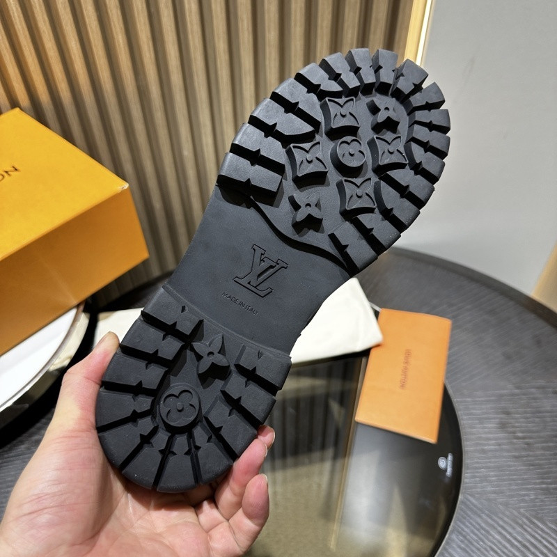 LVT BOOTS