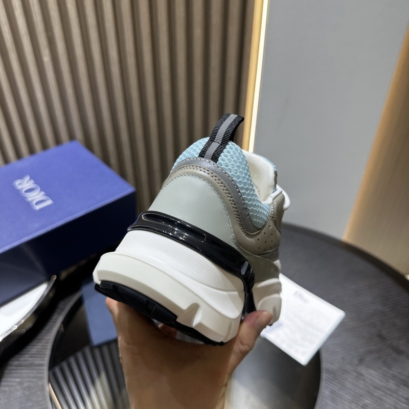 DIO* SNEAKER