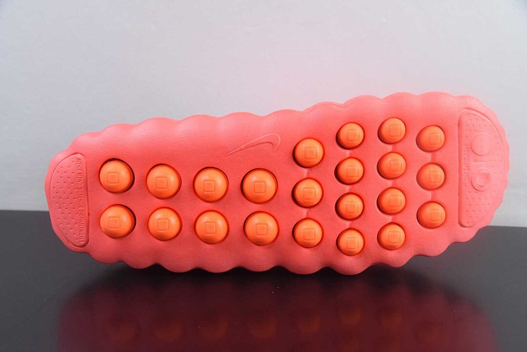 Nike Mind 001 
