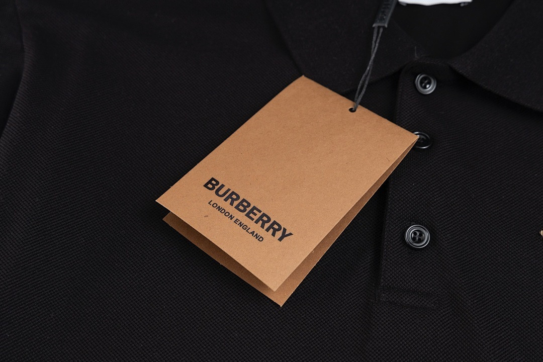 Bv*b*rry Clothes