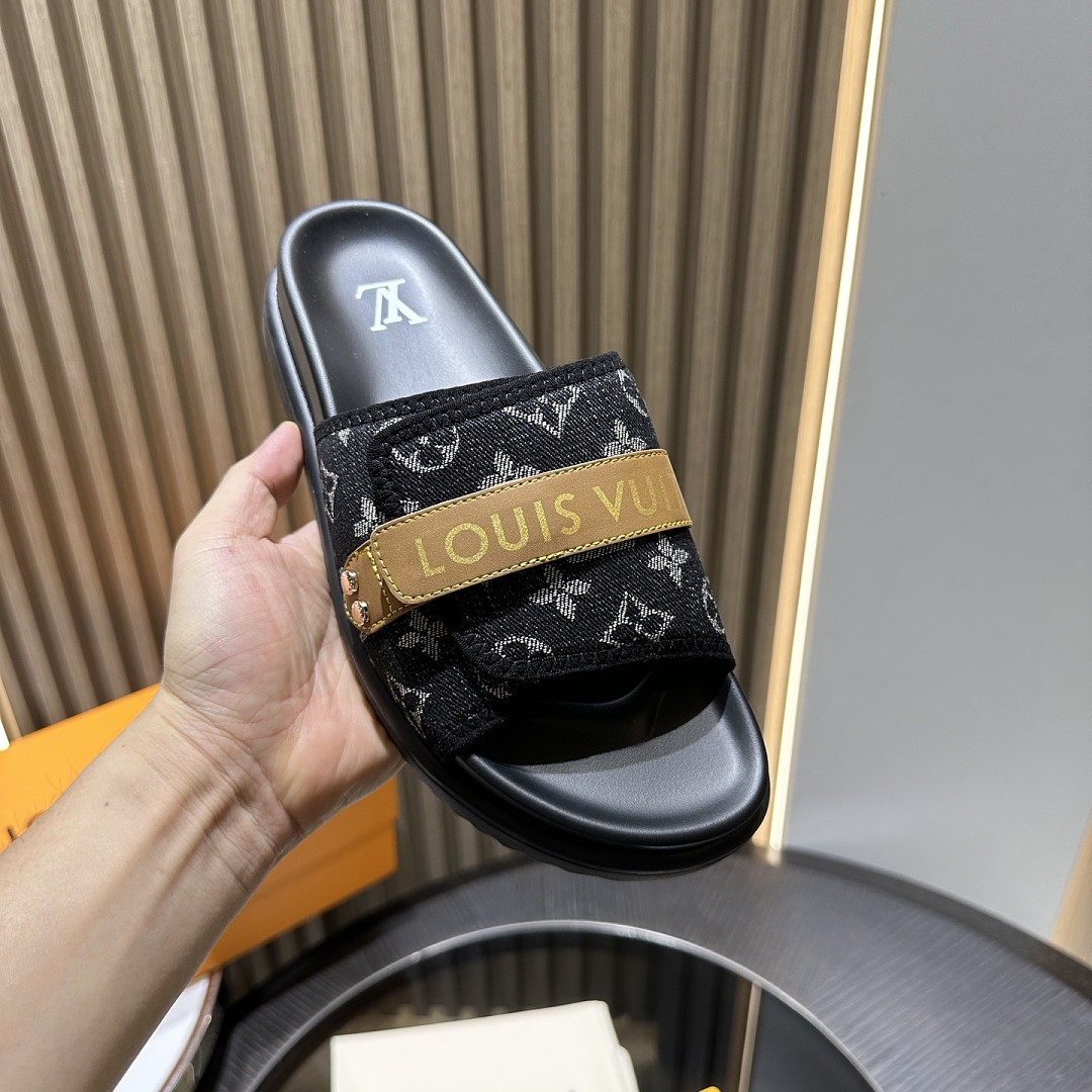 LVT SANDALS