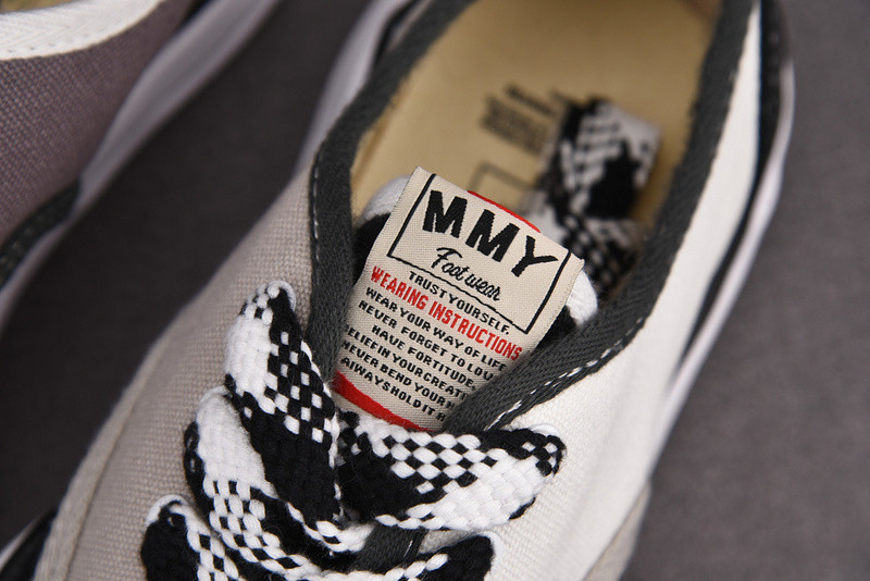 maison mihara yasuhiro sneaker