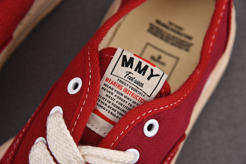 maison mihara yasuhiro sneaker