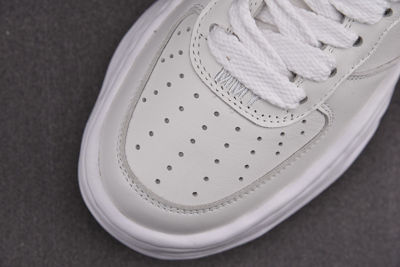 maison mihara yasuhiro sneaker