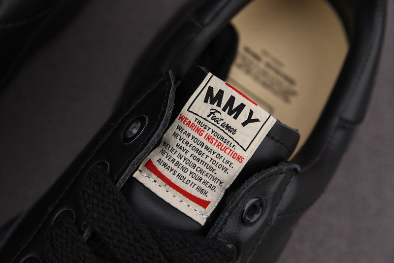 maison mihara yasuhiro sneaker