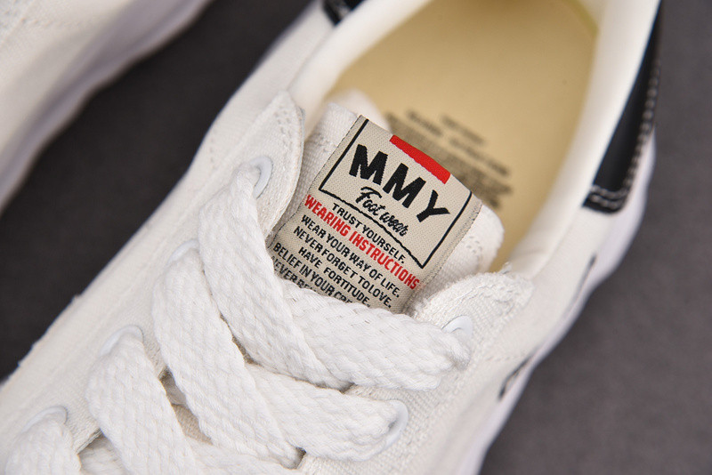 maison mihara yasuhiro sneaker