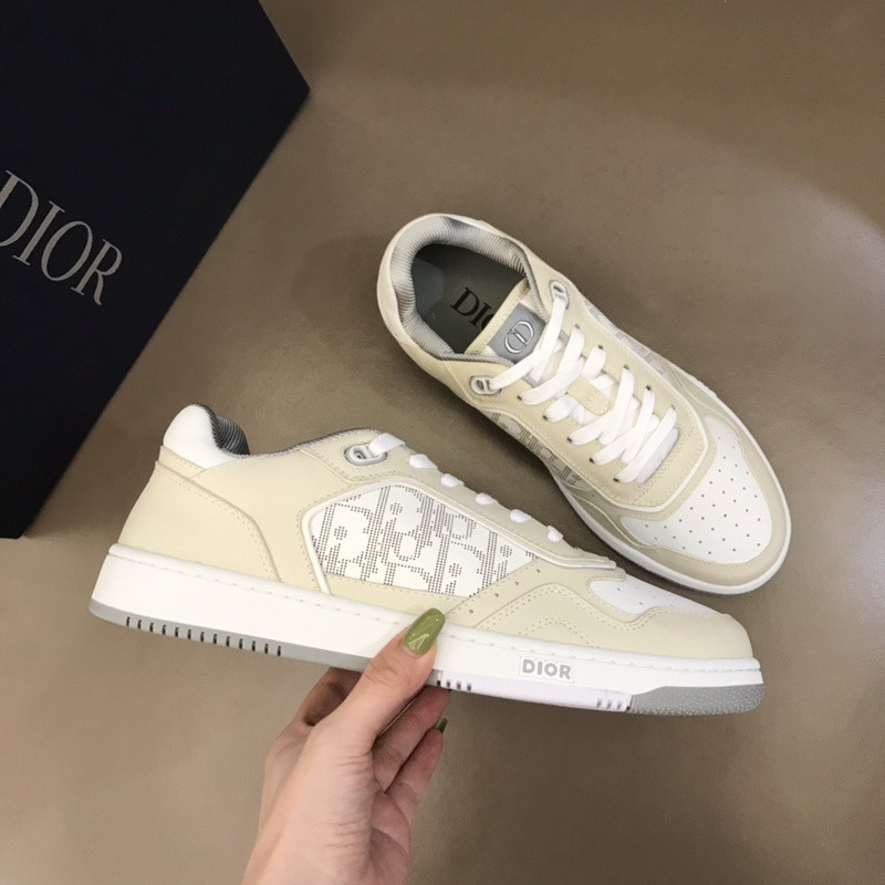dio* sneaker