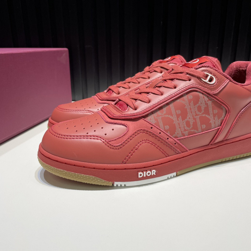 dio* sneaker