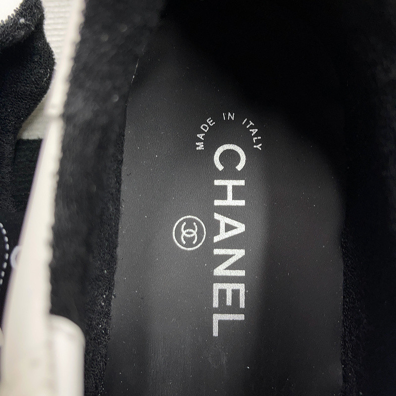 Ch*el sneaker