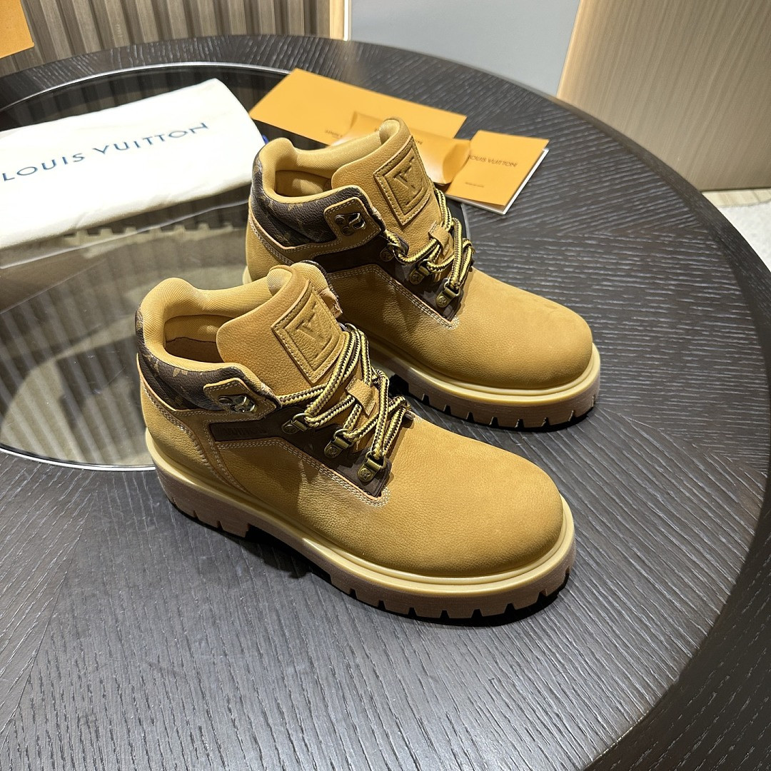 LVT BOOTS