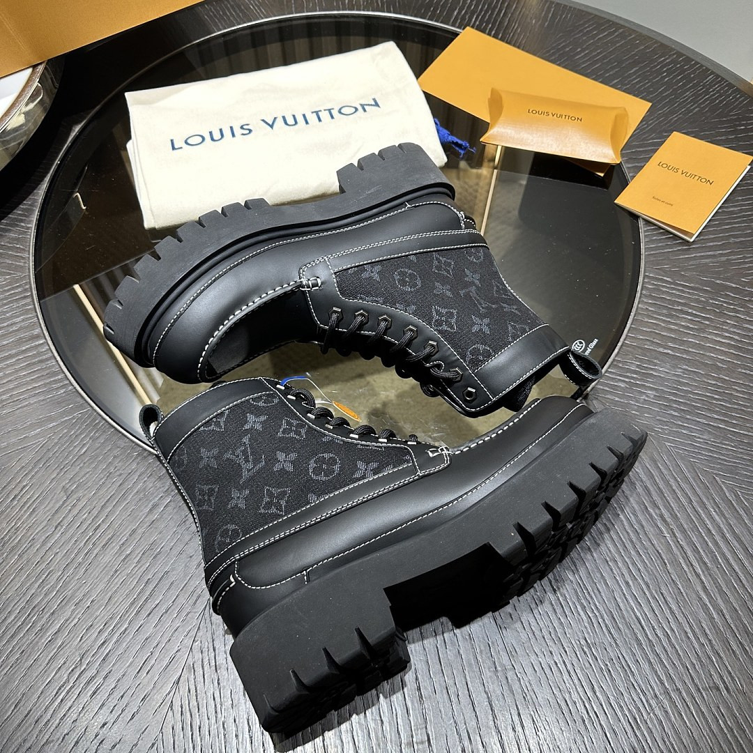LVT BOOTS