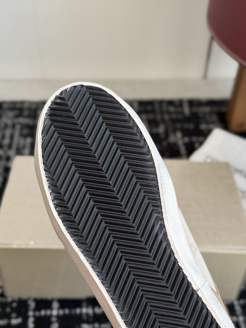 GGDB SNEAKER