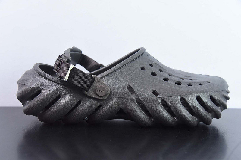 crocs echo clog espresso