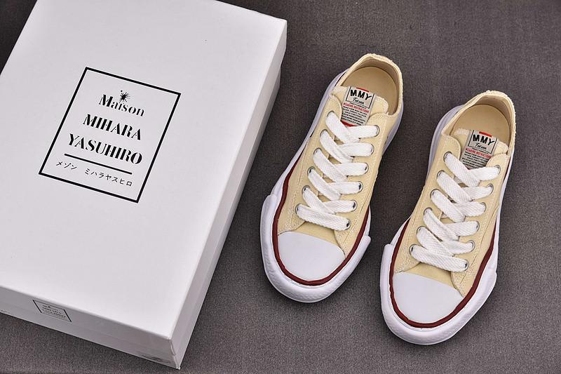 maison mihara yasuhiro sneaker