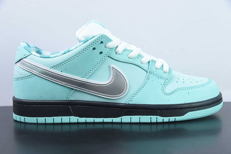T*f*ny & co. x nike dunk low bv1310-402