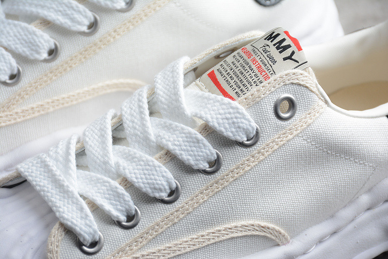 maison mihara yasuhiro sneaker