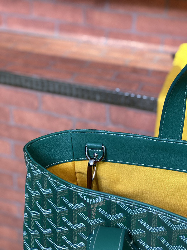 GOYARD PURSE