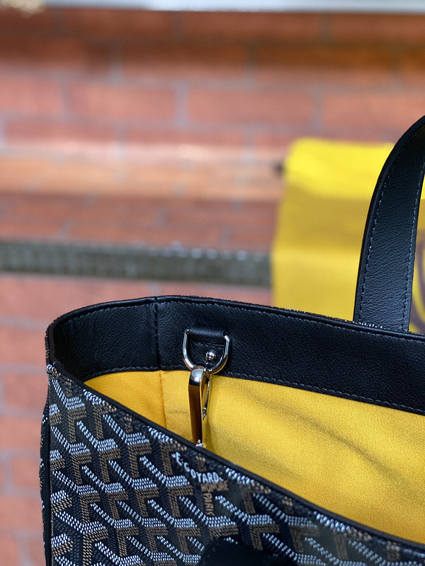GOYARD PURSE