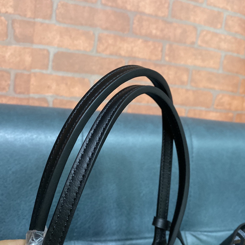GOYARD PURSE